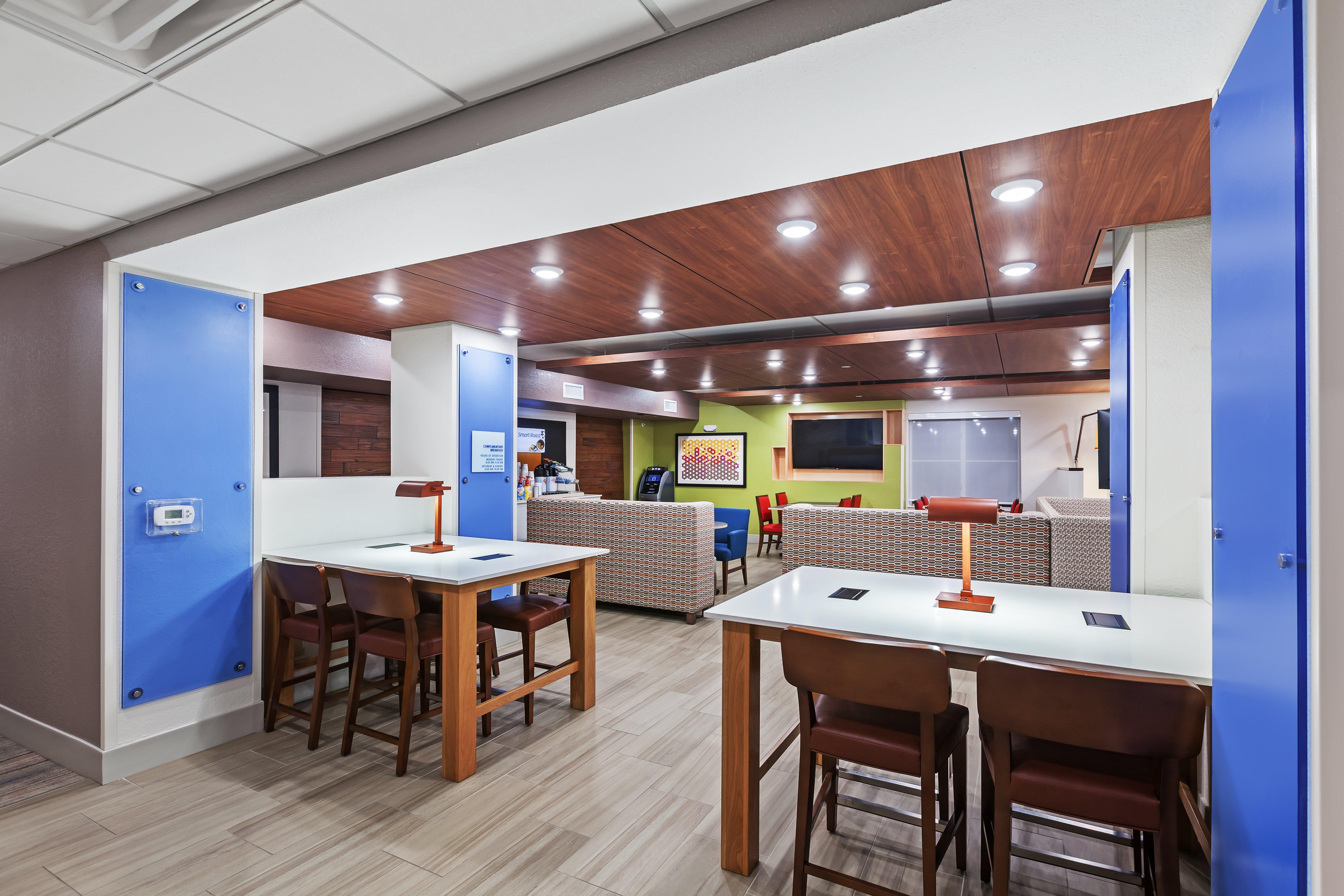 Holiday Inn Express Hotel & Suites Dallas Lewisville By Ihg Екстериор снимка