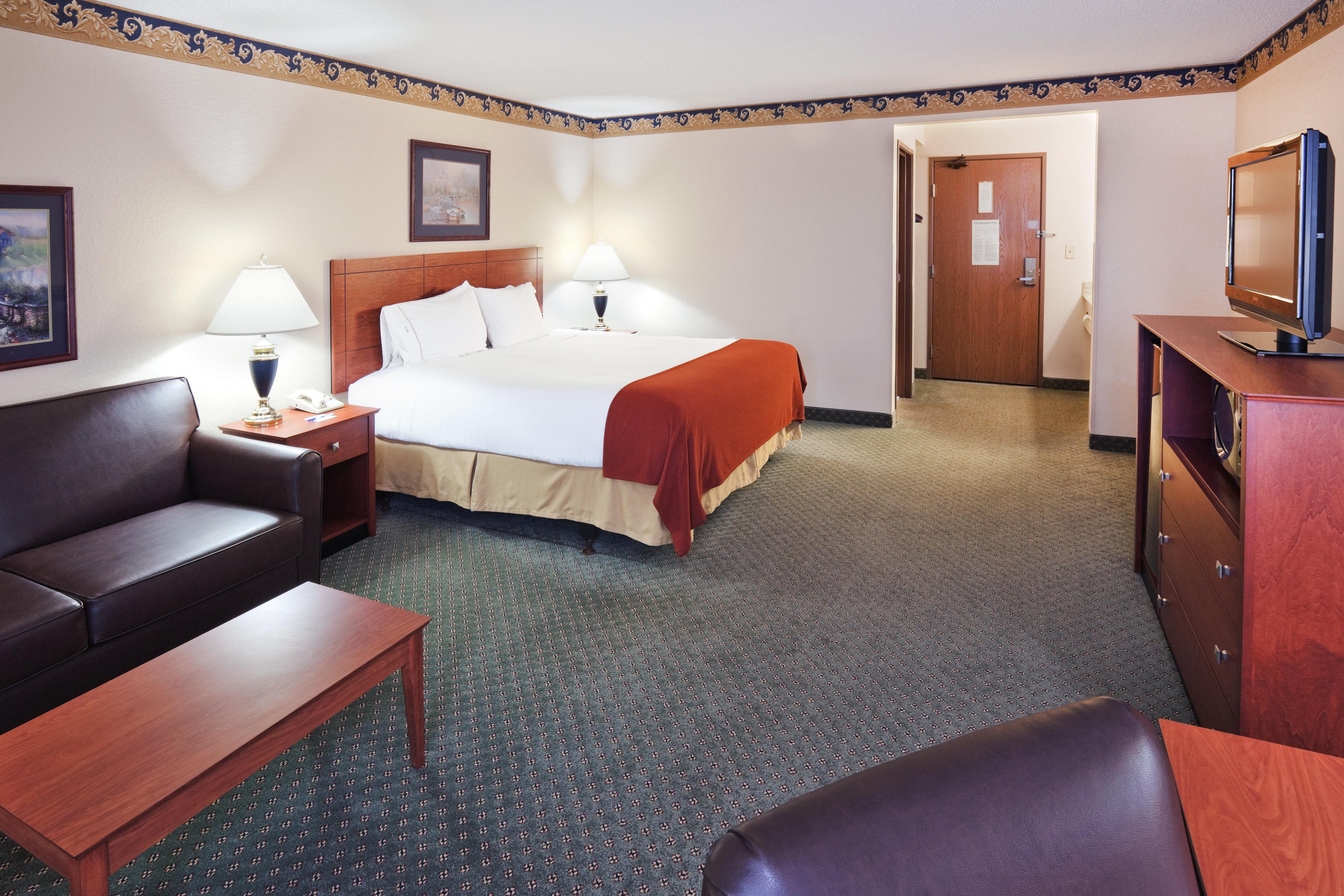 Holiday Inn Express Hotel & Suites Dallas Lewisville By Ihg Екстериор снимка
