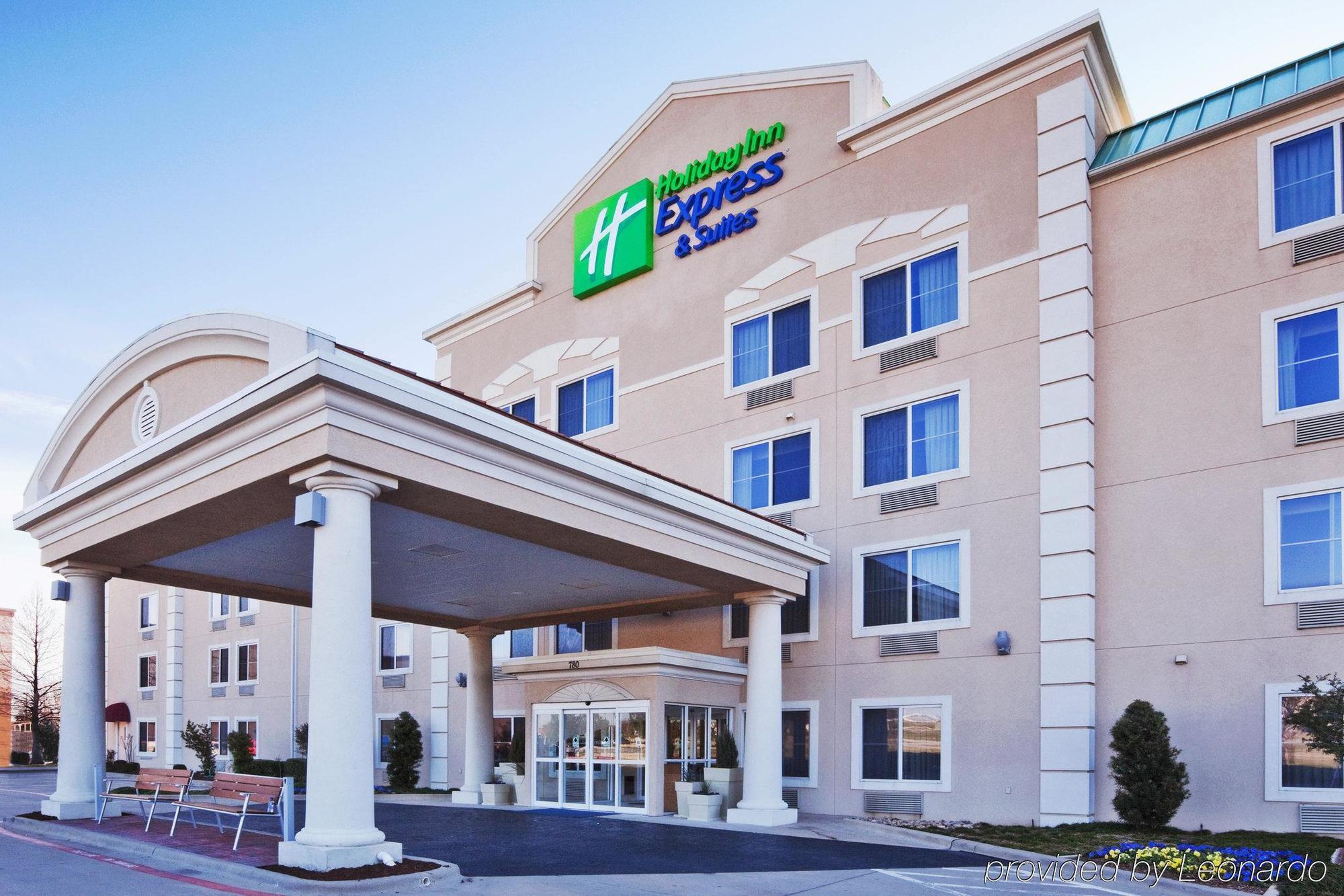Holiday Inn Express Hotel & Suites Dallas Lewisville By Ihg Екстериор снимка